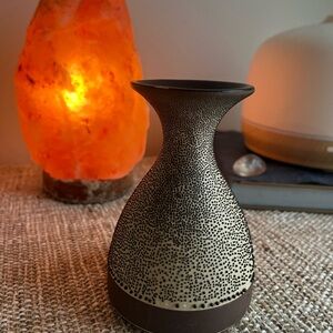 3/$10 - Anthropologie vase (small)